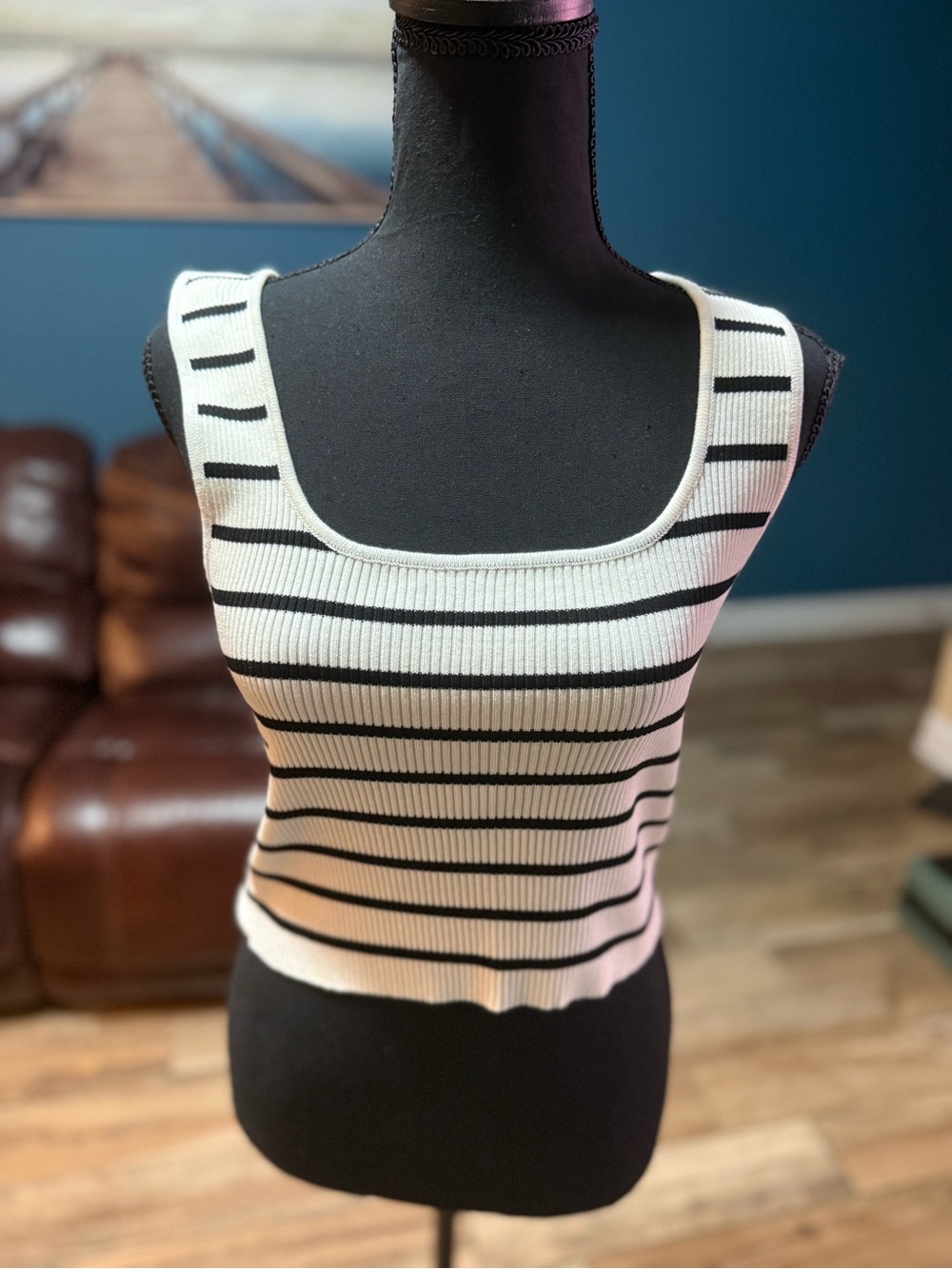 Striped Ribbed Scoop-Neck Tank Top - White & Black